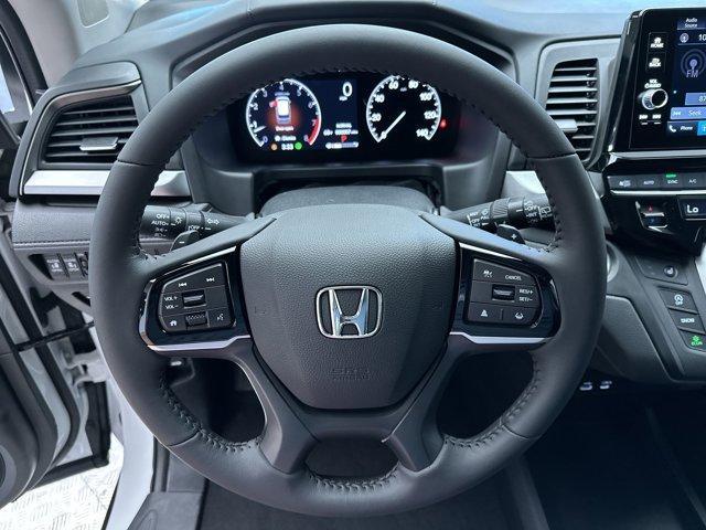 new 2025 Honda Odyssey car, priced at $42,025