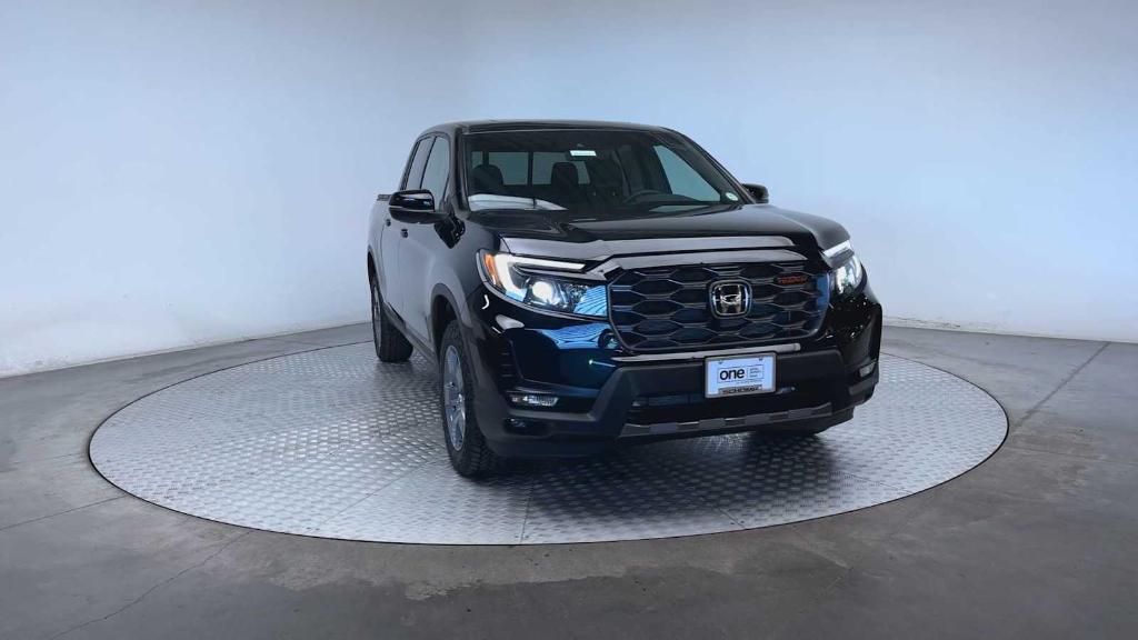 new 2025 Honda Ridgeline car, priced at $45,575