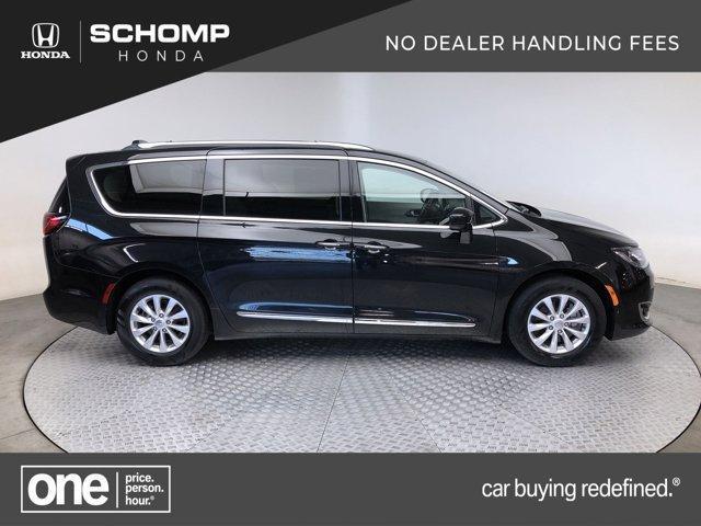 used 2018 Chrysler Pacifica car, priced at $33,448