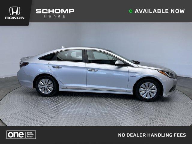 used 2016 Hyundai Sonata Hybrid car, priced at $6,900