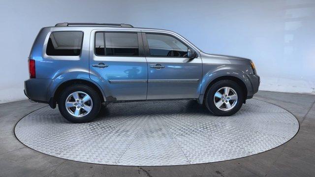 used 2009 Honda Pilot car, priced at $4,900