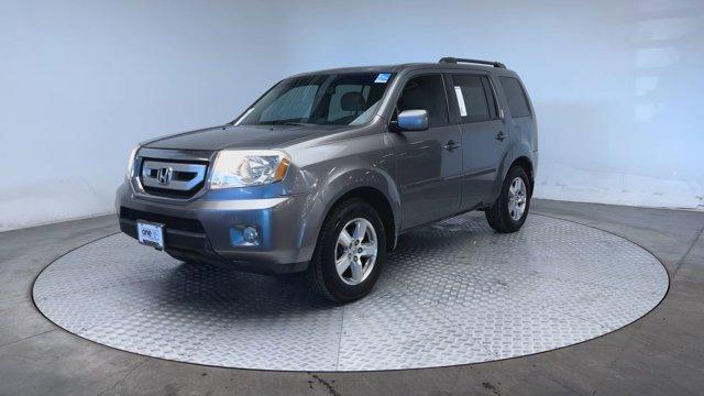 used 2009 Honda Pilot car, priced at $4,900