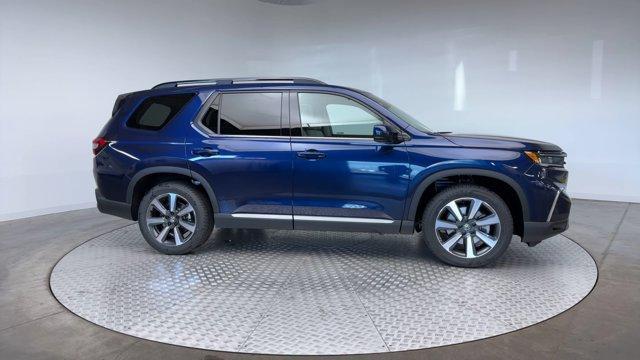 new 2025 Honda Pilot car, priced at $50,025