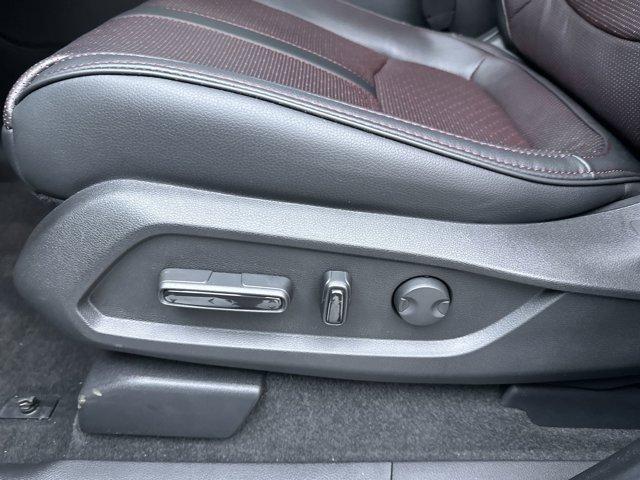new 2025 Honda Pilot car, priced at $57,393