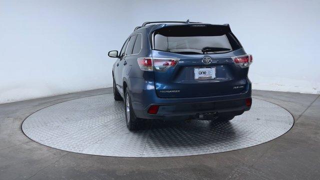 used 2015 Toyota Highlander car, priced at $17,900