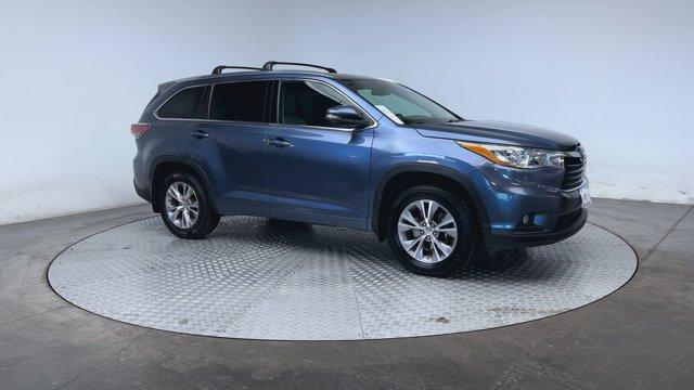 used 2015 Toyota Highlander car, priced at $17,900