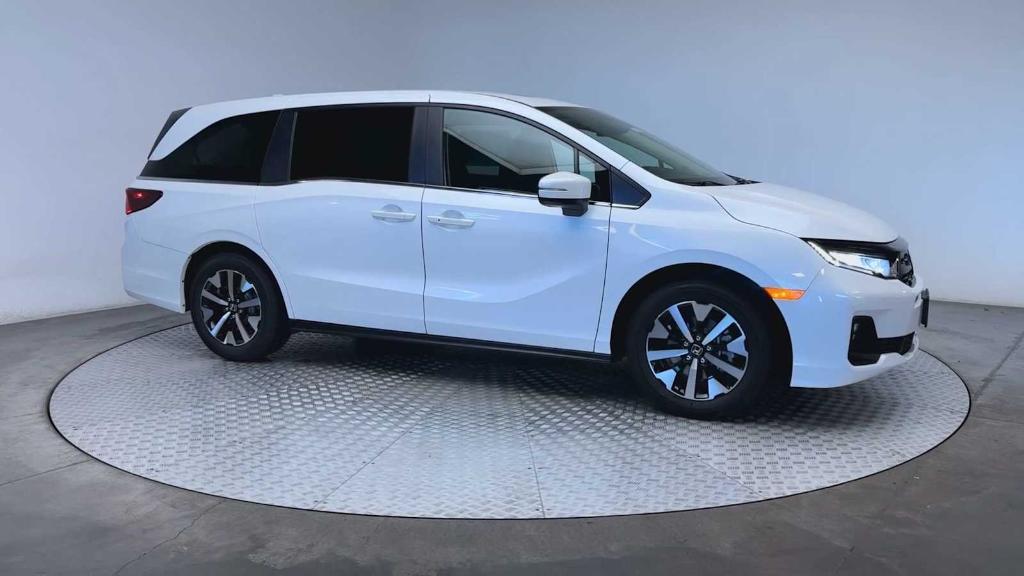 new 2025 Honda Odyssey car, priced at $41,770