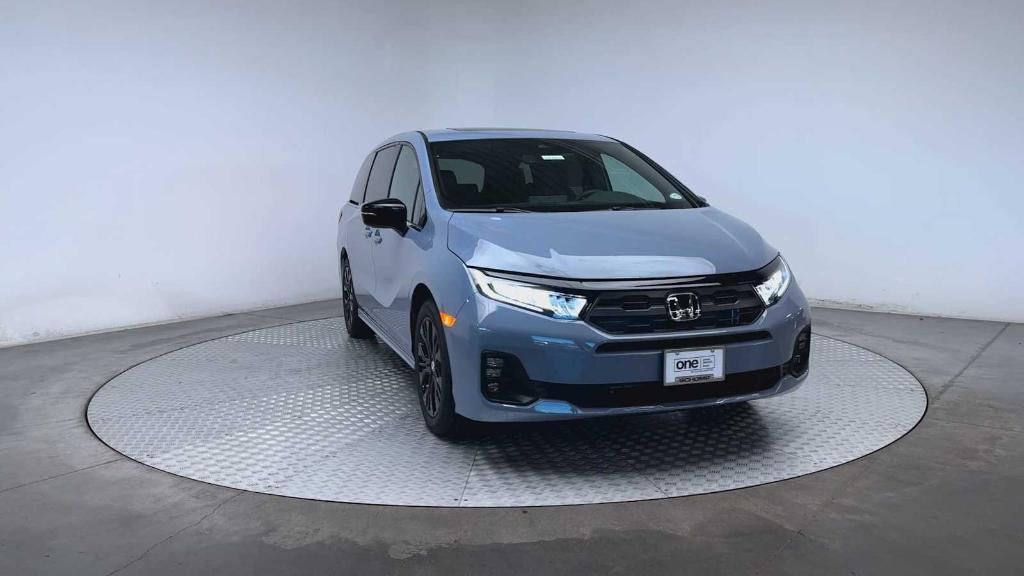 new 2025 Honda Odyssey car, priced at $42,920