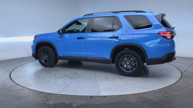 new 2025 Honda Pilot car, priced at $49,550