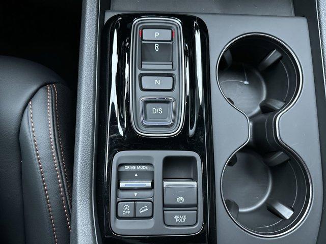 new 2025 Honda Pilot car, priced at $49,550