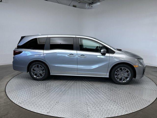 new 2026 Honda Odyssey car, priced at $45,990