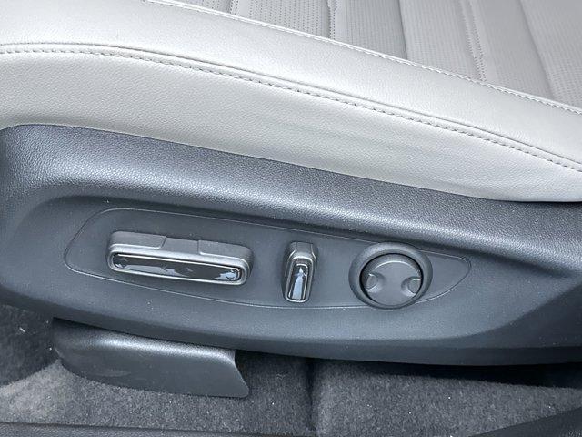 new 2025 Honda CR-V car, priced at $39,623