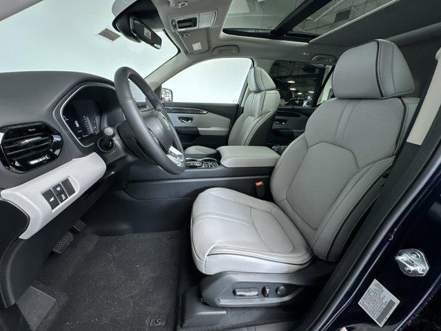 new 2025 Honda Pilot car, priced at $52,875