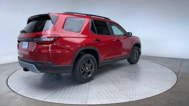 new 2025 Honda Pilot car, priced at $49,550