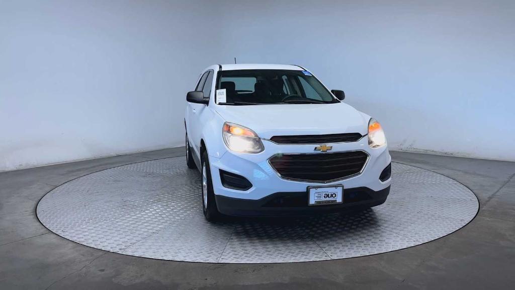 used 2017 Chevrolet Equinox car, priced at $11,274