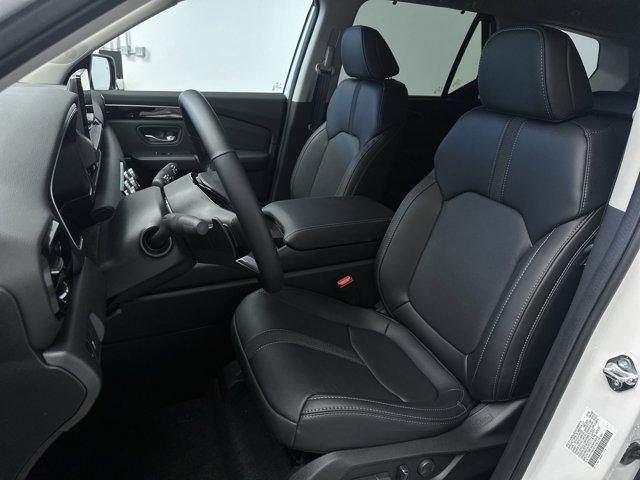 new 2025 Honda Pilot car, priced at $46,985