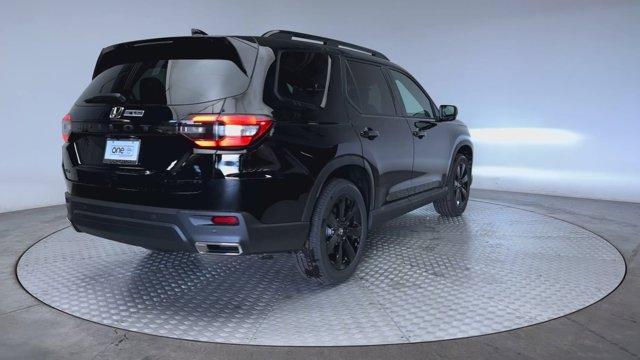 new 2025 Honda Pilot car, priced at $56,983