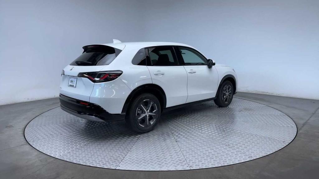 new 2025 Honda HR-V car, priced at $31,505