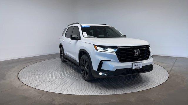 used 2025 Honda Pilot car, priced at $53,474
