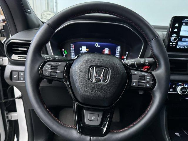 used 2025 Honda Pilot car, priced at $53,474