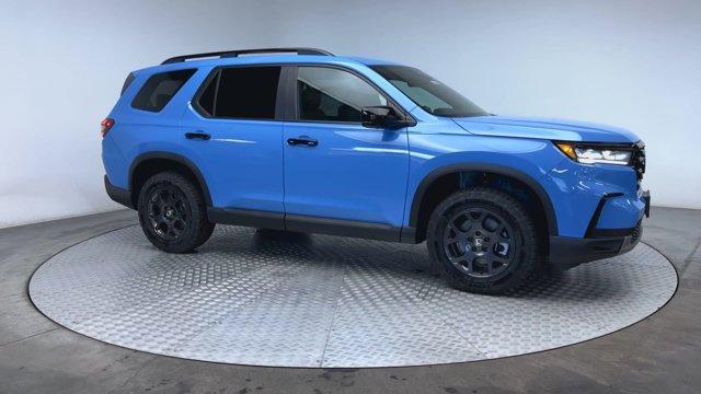 new 2025 Honda Pilot car, priced at $49,840