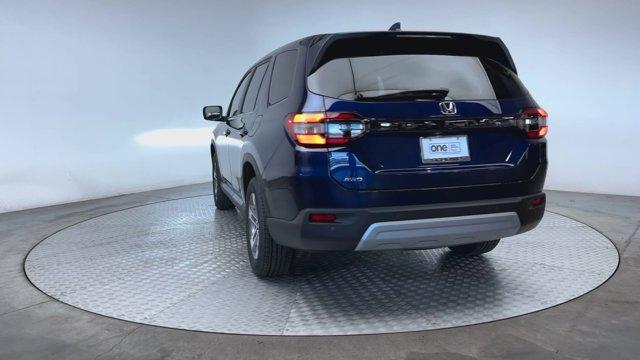 new 2025 Honda Pilot car, priced at $44,800