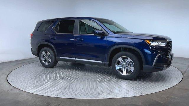 new 2025 Honda Pilot car, priced at $44,800