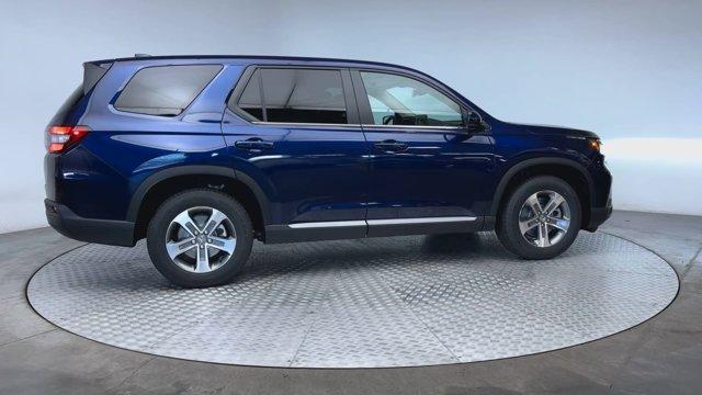 new 2025 Honda Pilot car, priced at $44,800