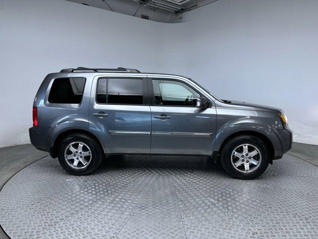 used 2009 Honda Pilot car, priced at $8,900