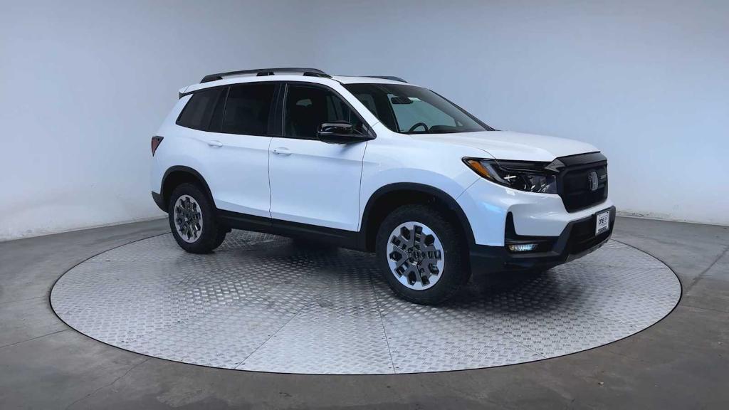 new 2025 Honda Passport car, priced at $46,600