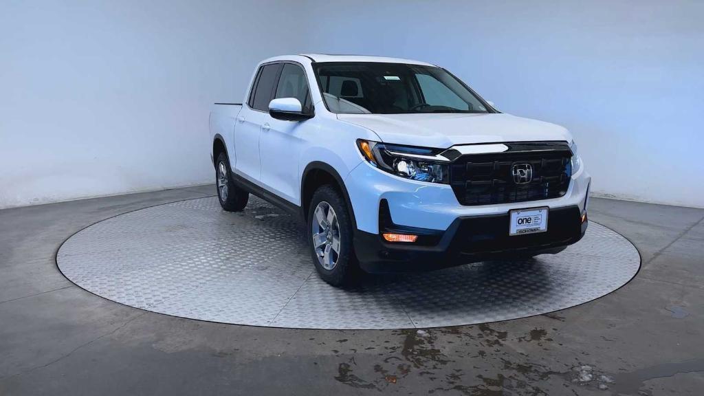 new 2025 Honda Ridgeline car, priced at $42,330