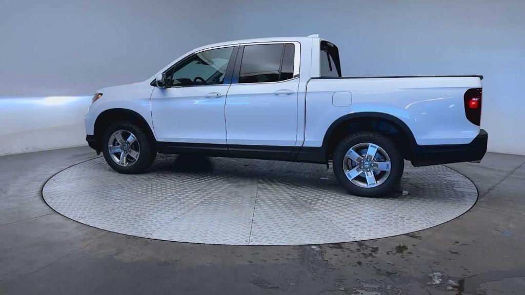 new 2025 Honda Ridgeline car, priced at $42,330