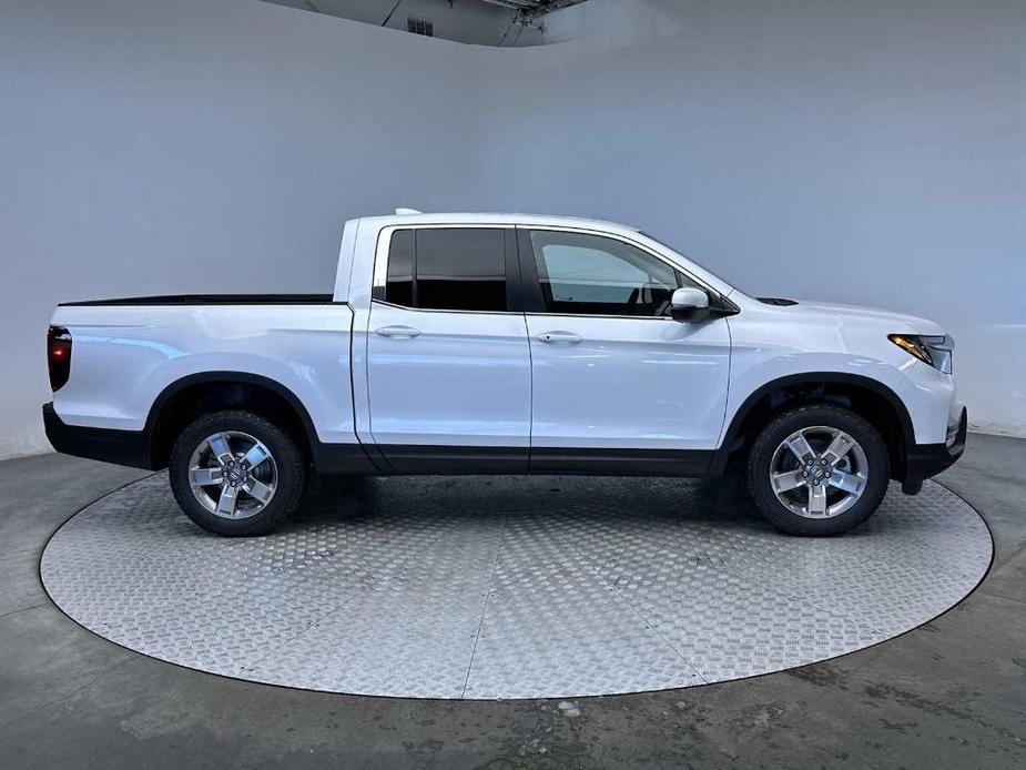 new 2025 Honda Ridgeline car, priced at $42,330