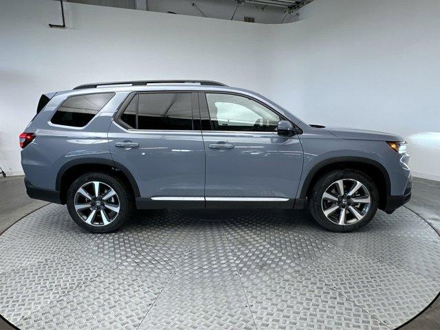 new 2025 Honda Pilot car, priced at $56,685