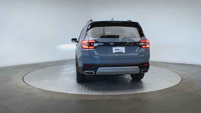 new 2025 Honda Pilot car, priced at $56,685
