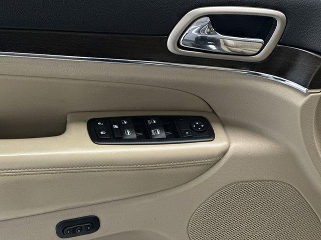 used 2014 Jeep Grand Cherokee car, priced at $11,500
