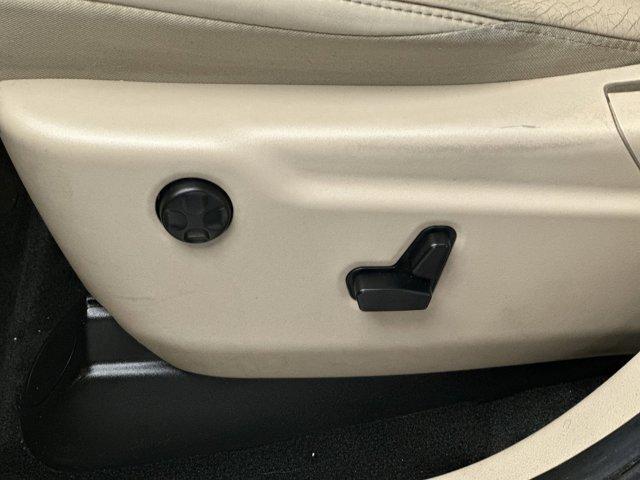 used 2014 Jeep Grand Cherokee car, priced at $11,500