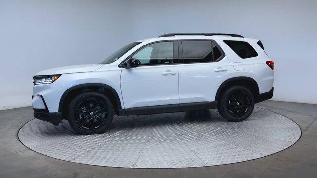 new 2025 Honda Pilot car, priced at $54,930
