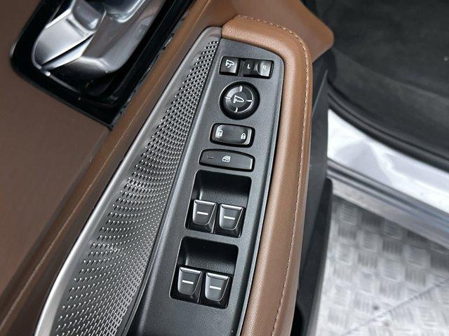 used 2023 Acura MDX car, priced at $46,574