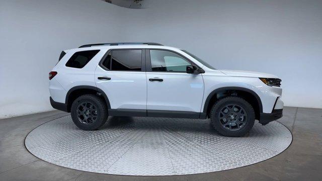 new 2025 Honda Pilot car, priced at $50,030
