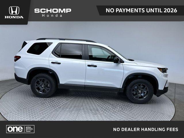 new 2025 Honda Pilot car, priced at $50,030