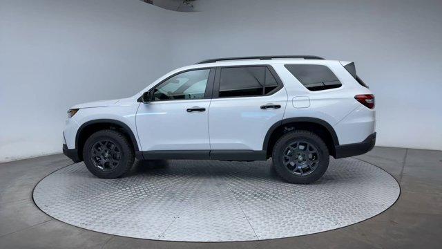 new 2025 Honda Pilot car, priced at $50,030