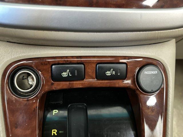 used 2007 Toyota Highlander Hybrid car, priced at $7,200