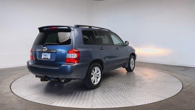 used 2007 Toyota Highlander Hybrid car, priced at $7,200