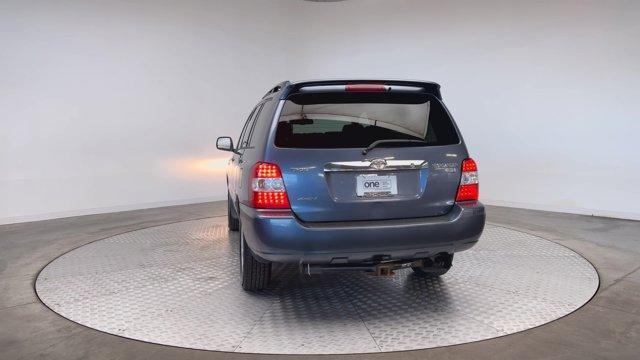 used 2007 Toyota Highlander Hybrid car, priced at $7,200