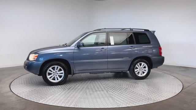 used 2007 Toyota Highlander Hybrid car, priced at $7,200