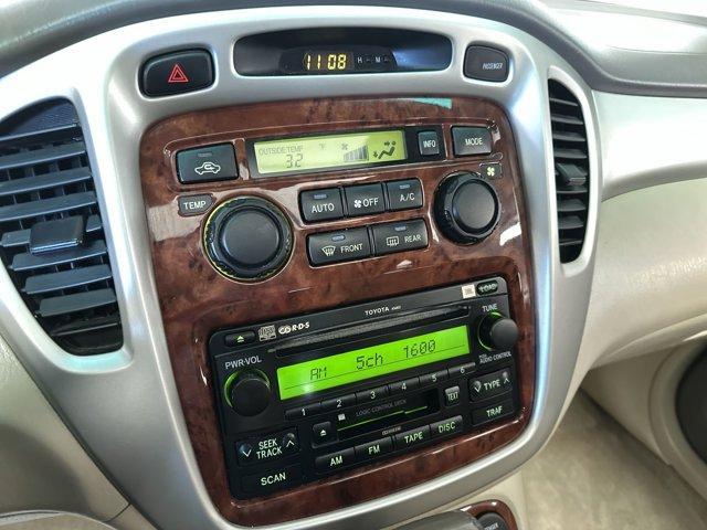 used 2007 Toyota Highlander Hybrid car, priced at $7,200