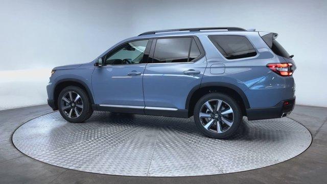 new 2025 Honda Pilot car, priced at $49,980