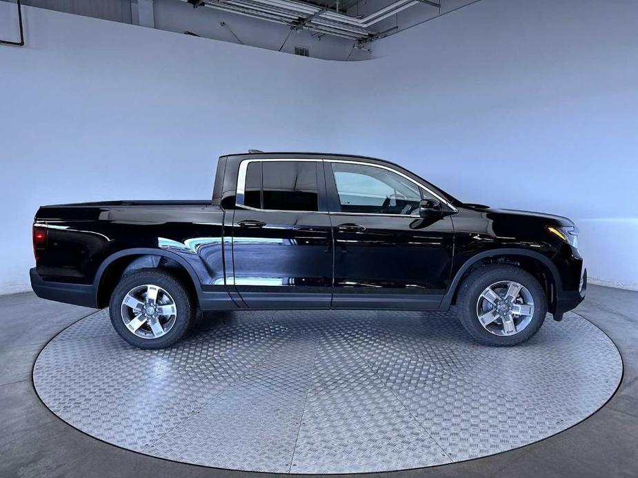 new 2025 Honda Ridgeline car, priced at $41,875