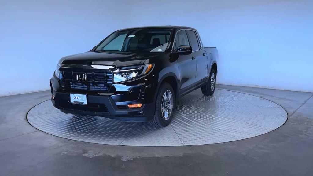 new 2025 Honda Ridgeline car, priced at $41,875